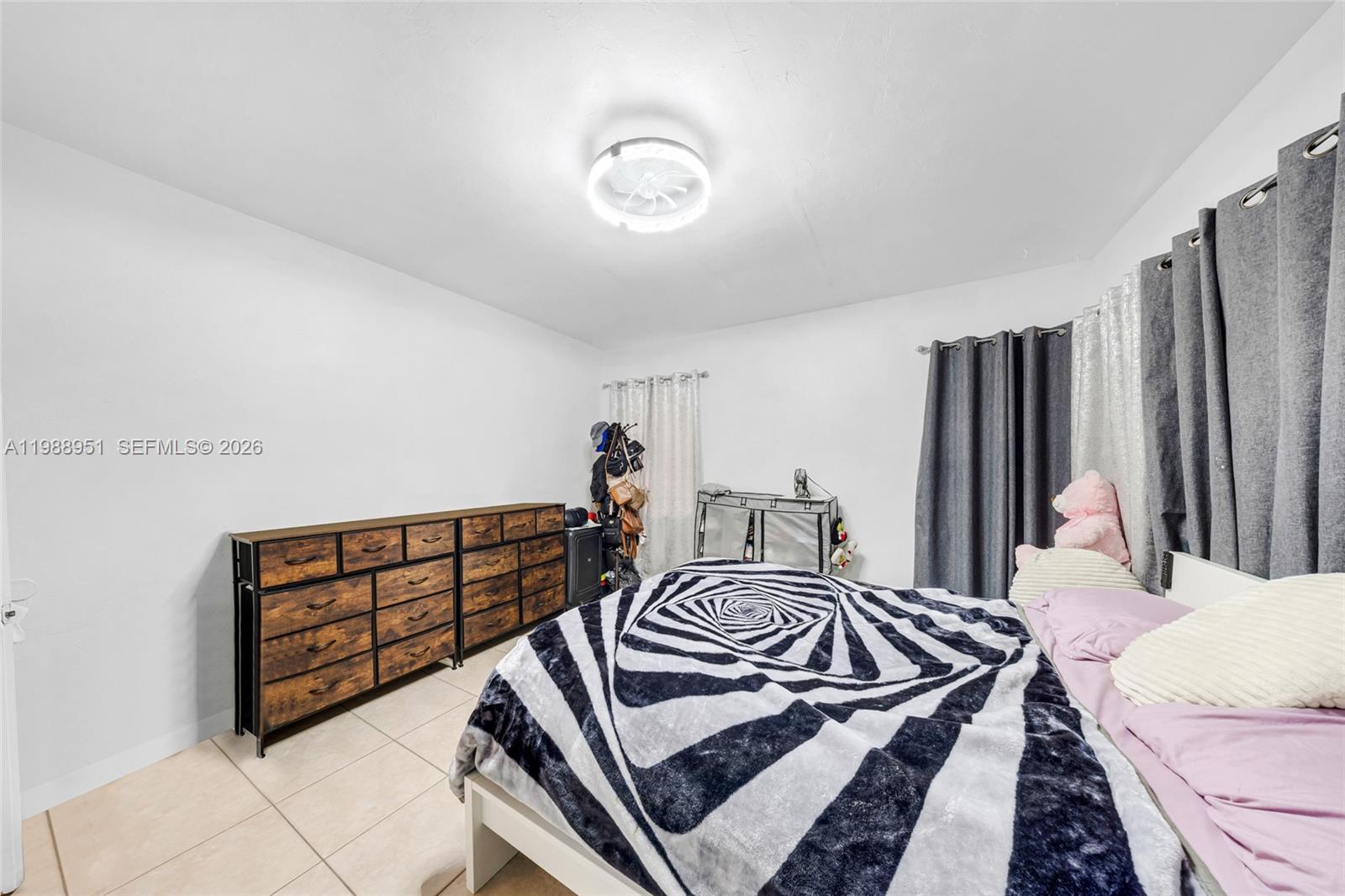   /  5334 кв.футов $ 2026-03-24 0 Фото