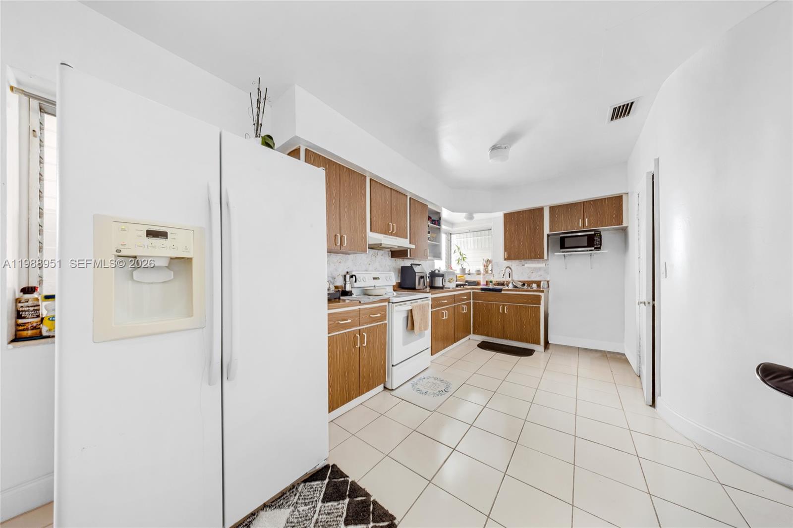   /  5334 кв.футов $ 2026-03-24 0 Фото