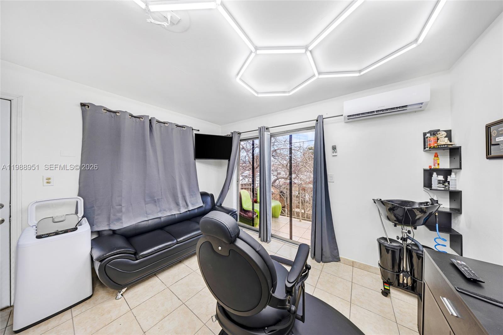   /  5334 кв.футов $ 2026-03-24 0 Фото