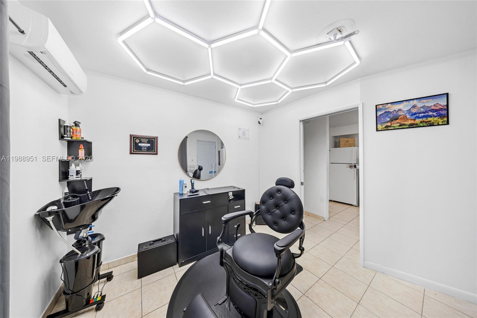   /  5334 кв.футов $ 2026-03-24 0 Фото