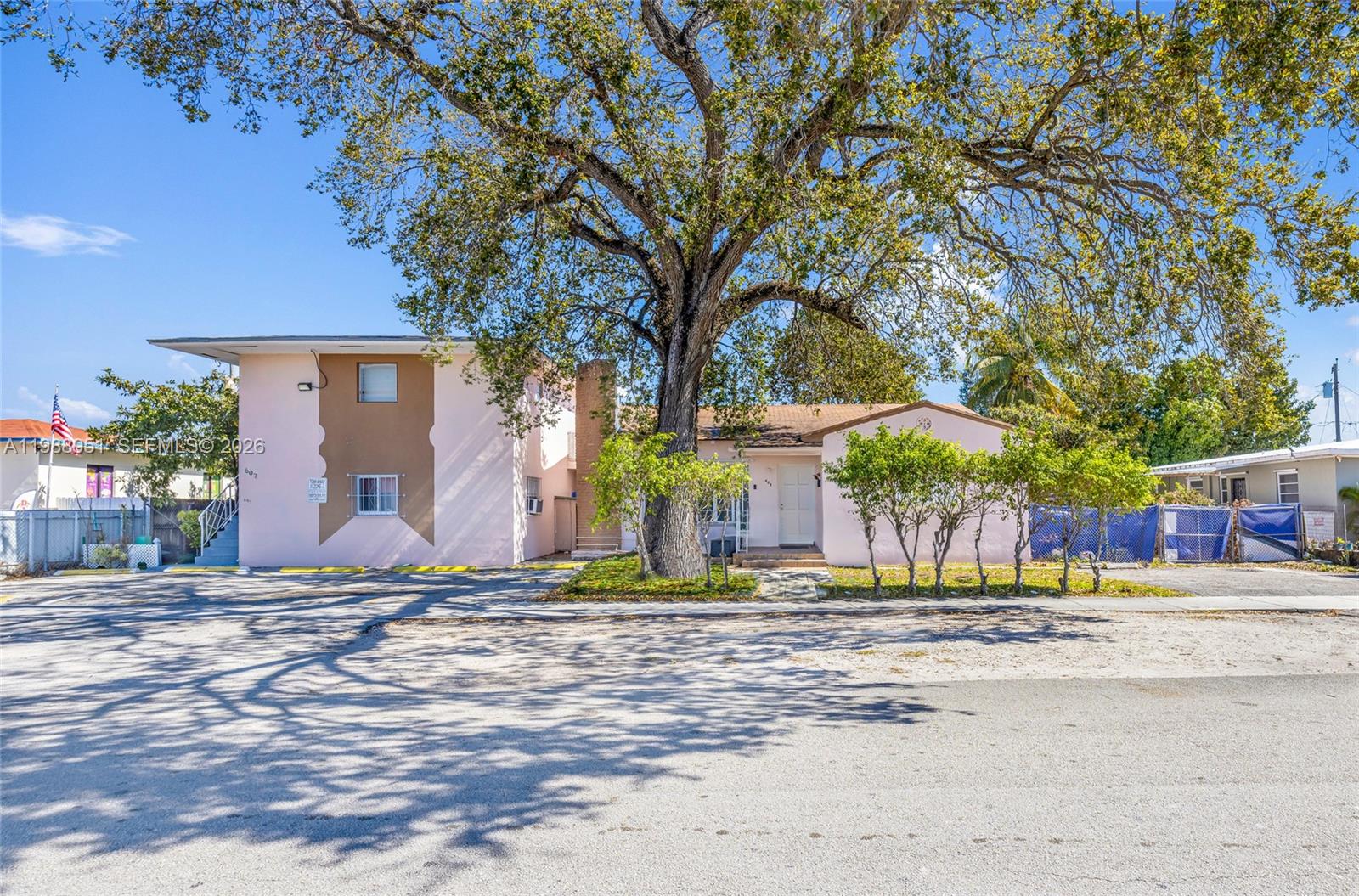   /  5334 кв.футов $ 2026-03-24 0 Фото