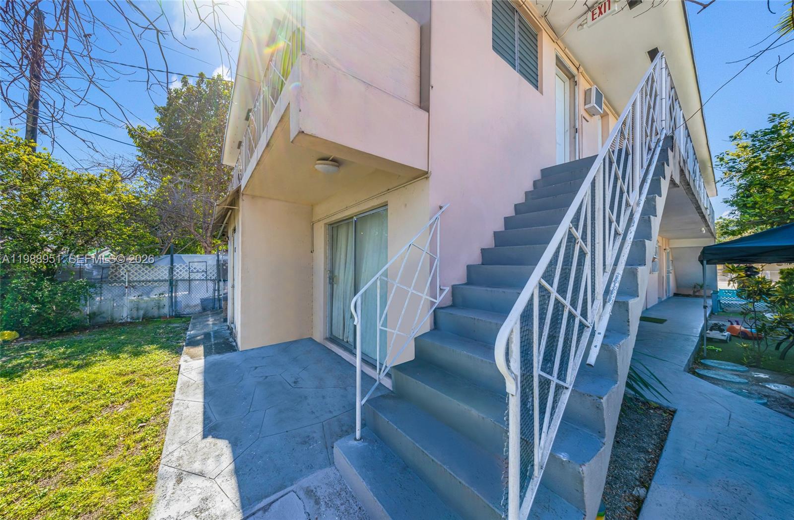   /  5334 кв.футов $ 2026-03-24 0 Фото