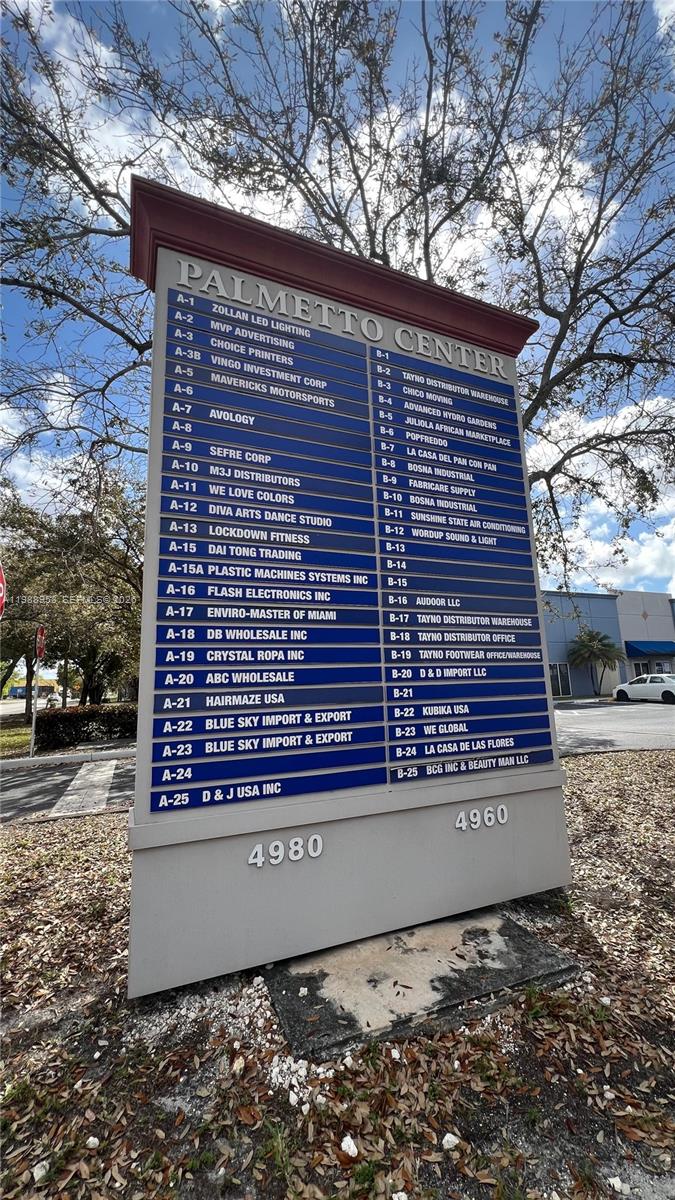 B18  /   кв.футов $ 2026-03-24 0 Фото