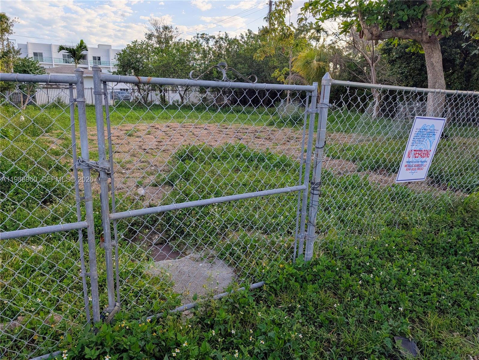   /   кв.футов $ 2026-03-24 0 Фото