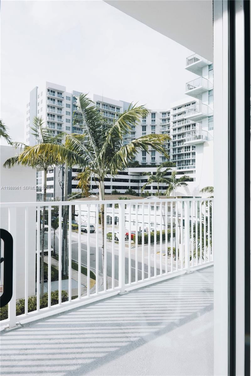 Photo of 2100 Van Buren St #319, Hollywood, Florida, 33020 -