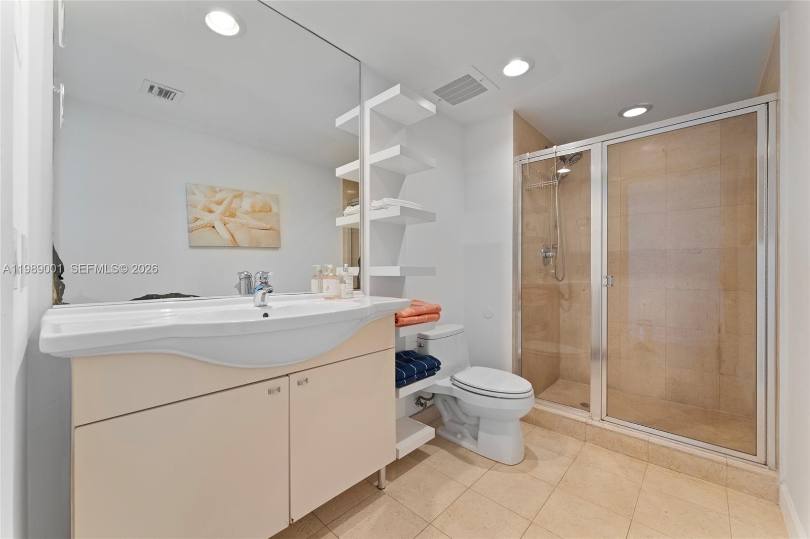 Ver detalles 1612 1 / 1 844 sq. ft. $ 2026-03-25 0 foto
