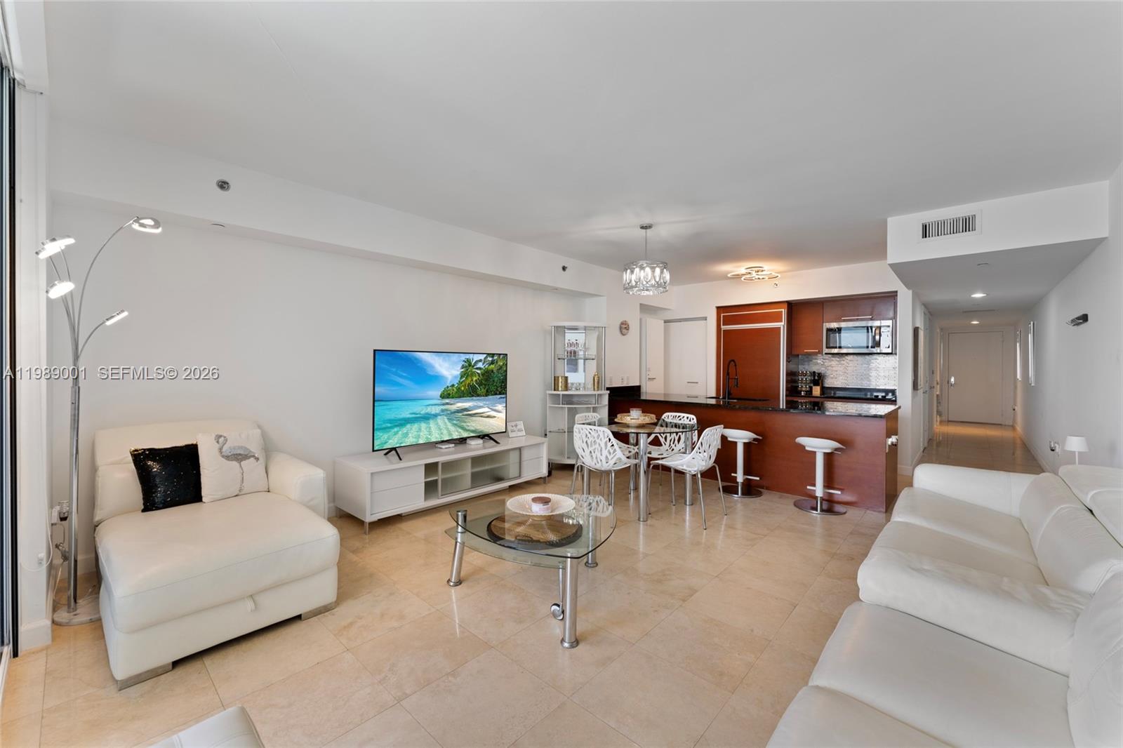 Ver detalles 1612 1 / 1 844 sq. ft. $ 2026-03-25 0 foto