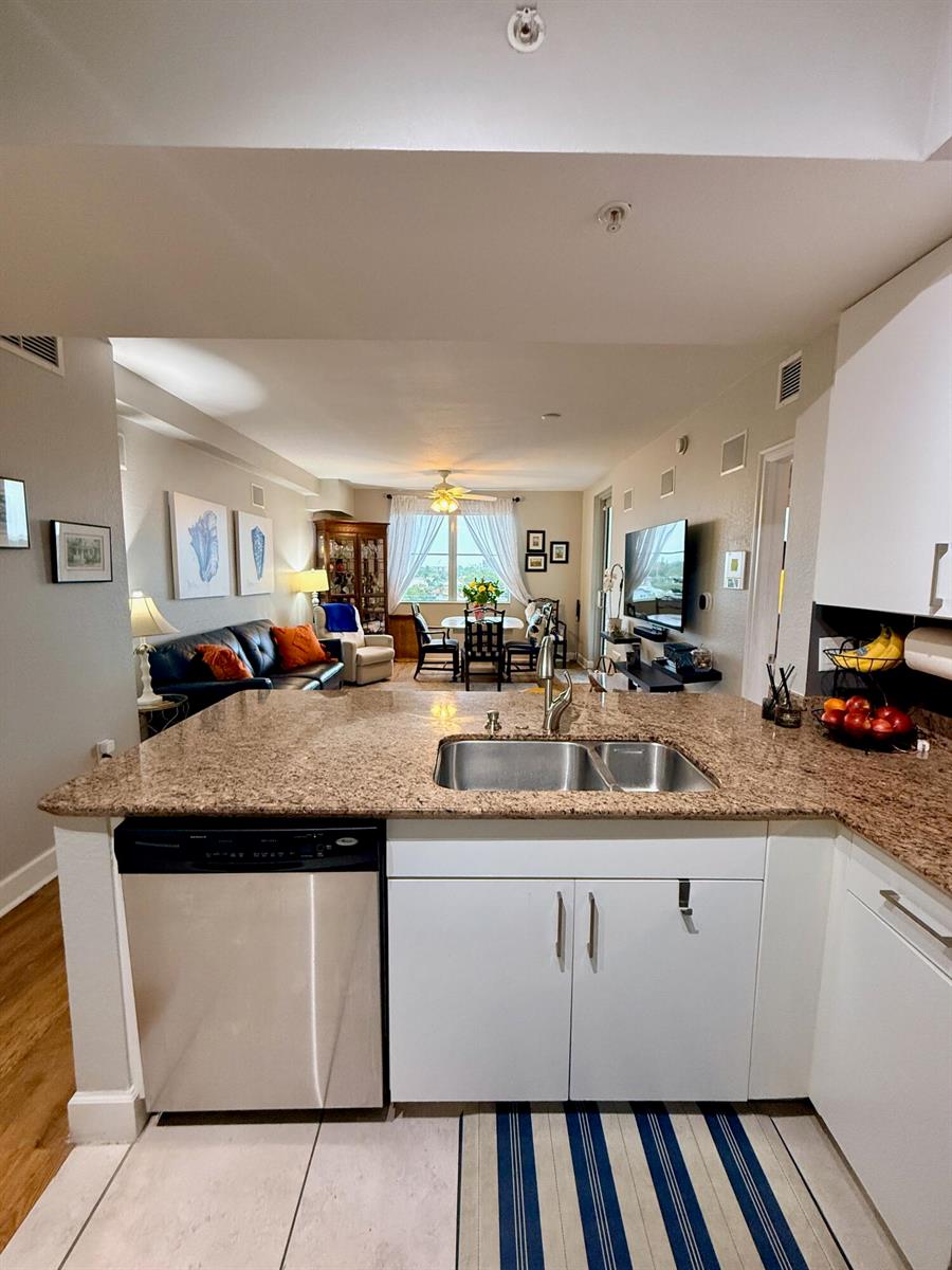 Photo of 1830 Radius #507, Hollywood, Florida, 33020 - IMG_5065