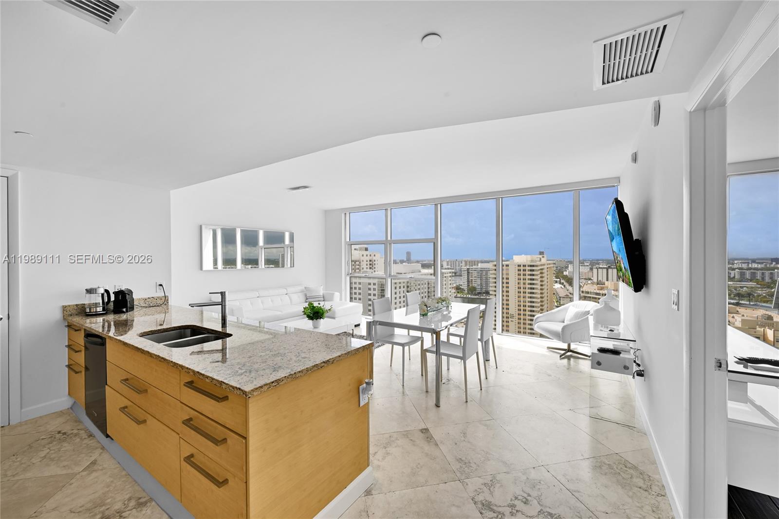 See details 1907 1 / 1 871 sq. ft. $ 2026-03-25 0 Photo