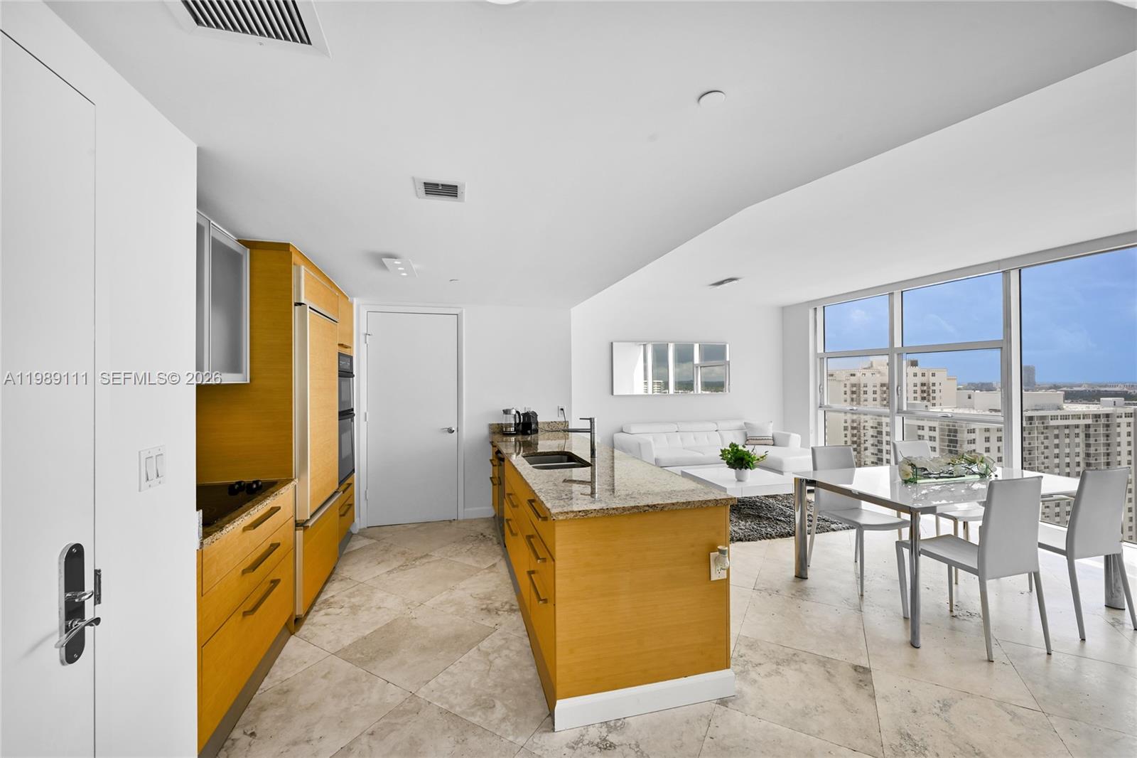 See details 1907 1 / 1 871 sq. ft. $ 2026-03-25 0 Photo