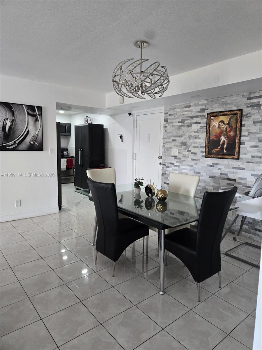 409 2 / 2 1060 sq. ft. $ 2026-03-25 0 foto