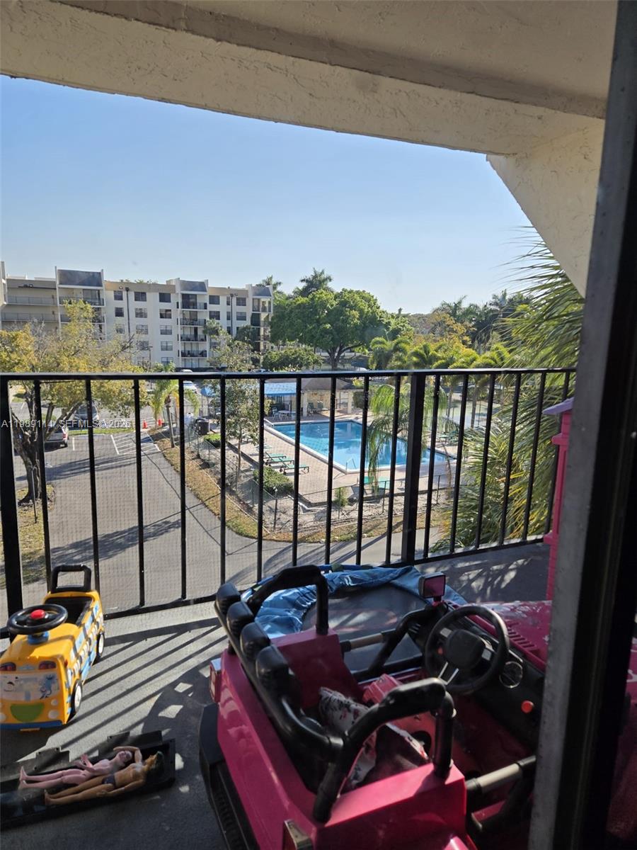 409 2 / 2 1060 sq. ft. $ 2026-03-25 0 foto