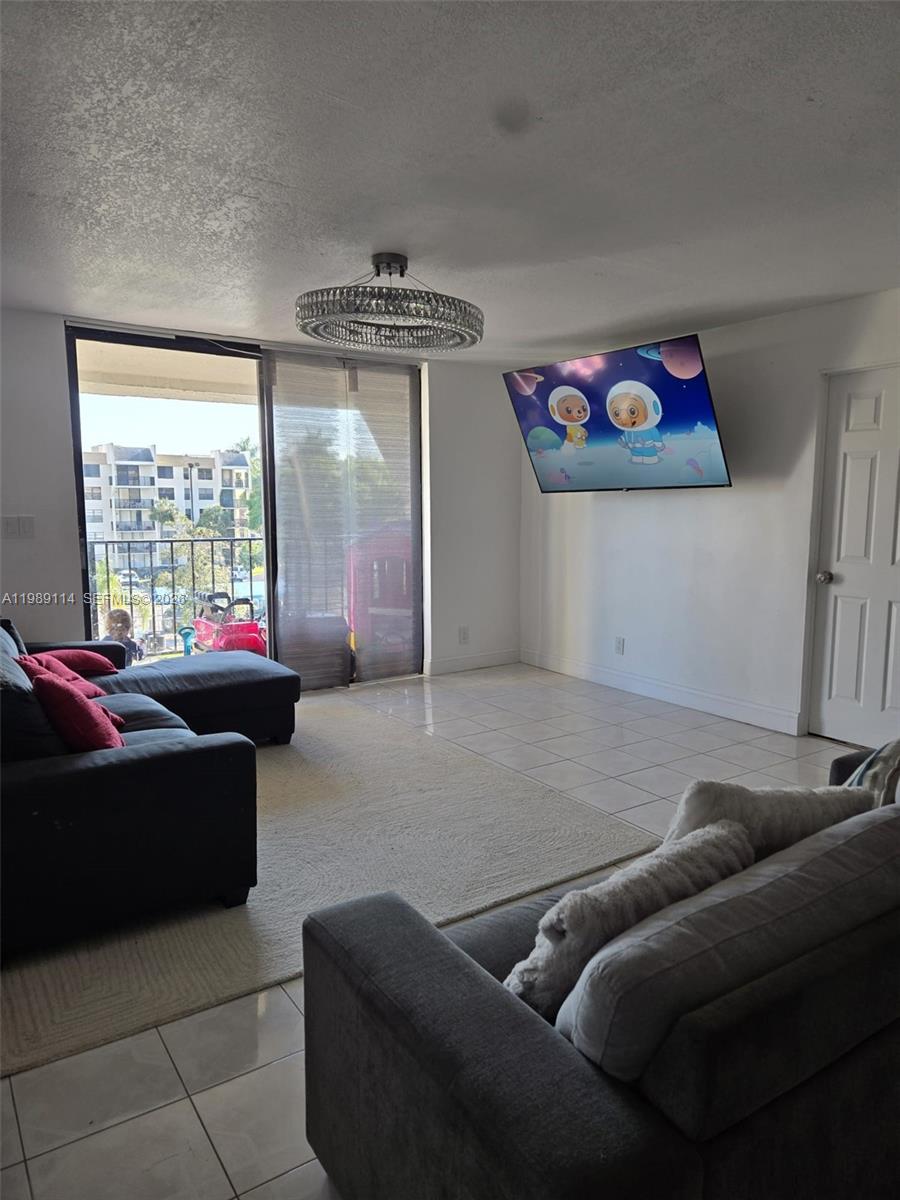 409 2 / 2 1060 sq. ft. $ 2026-03-25 0 foto