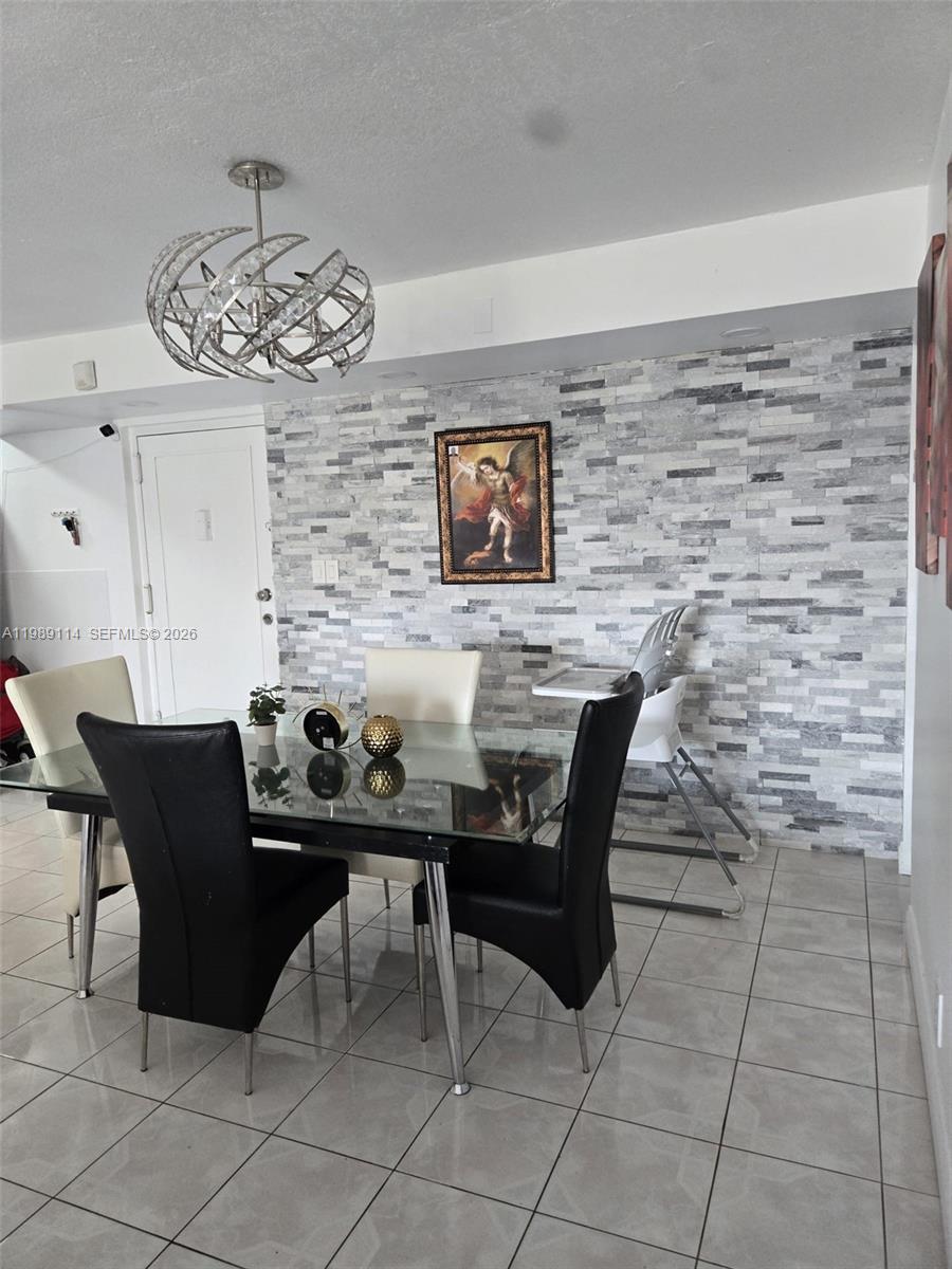 409 2 / 2 1060 sq. ft. $ 2026-03-25 0 foto