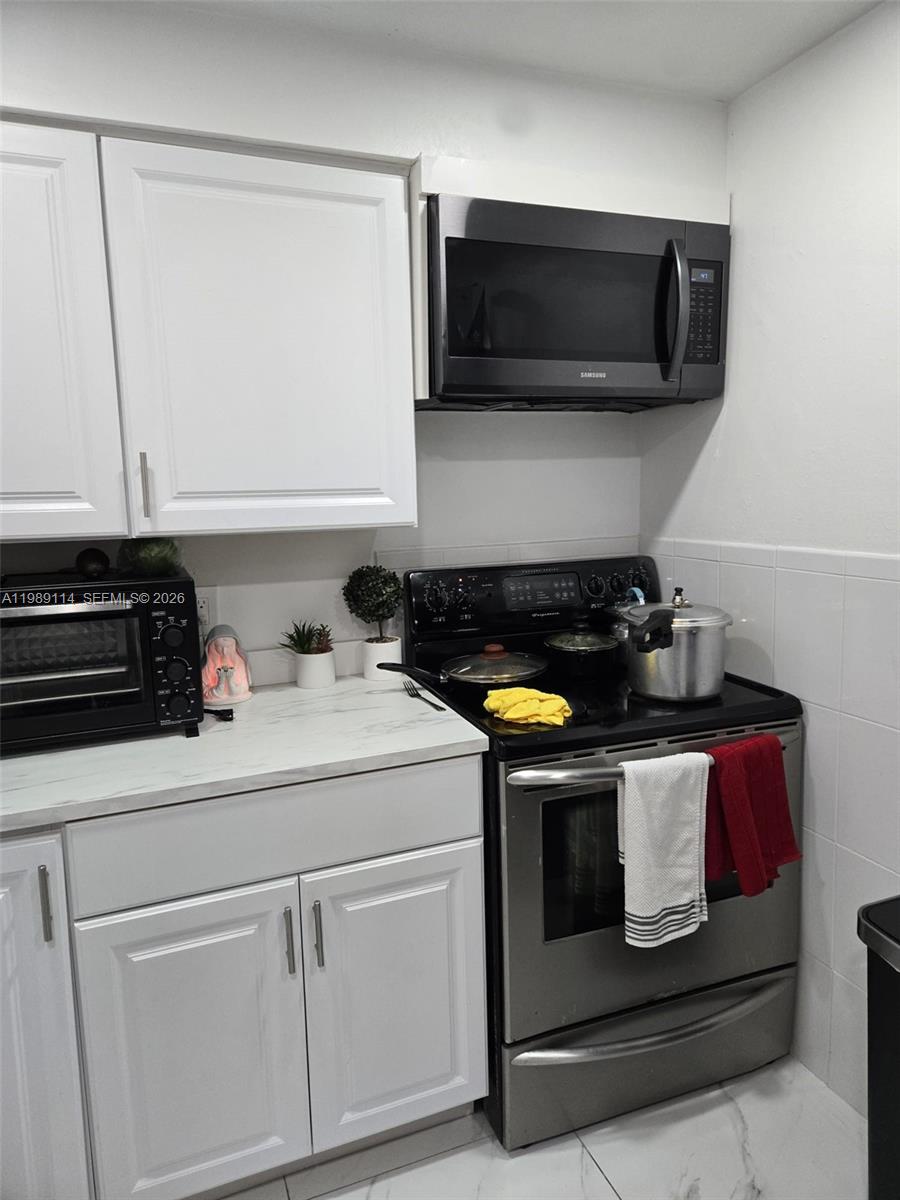 409 2 / 2 1060 sq. ft. $ 2026-03-25 0 foto