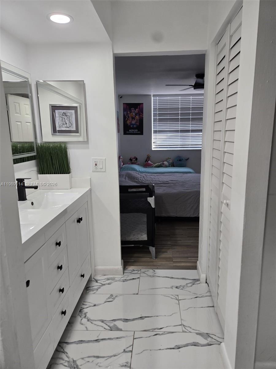 409 2 / 2 1060 sq. ft. $ 2026-03-25 0 foto