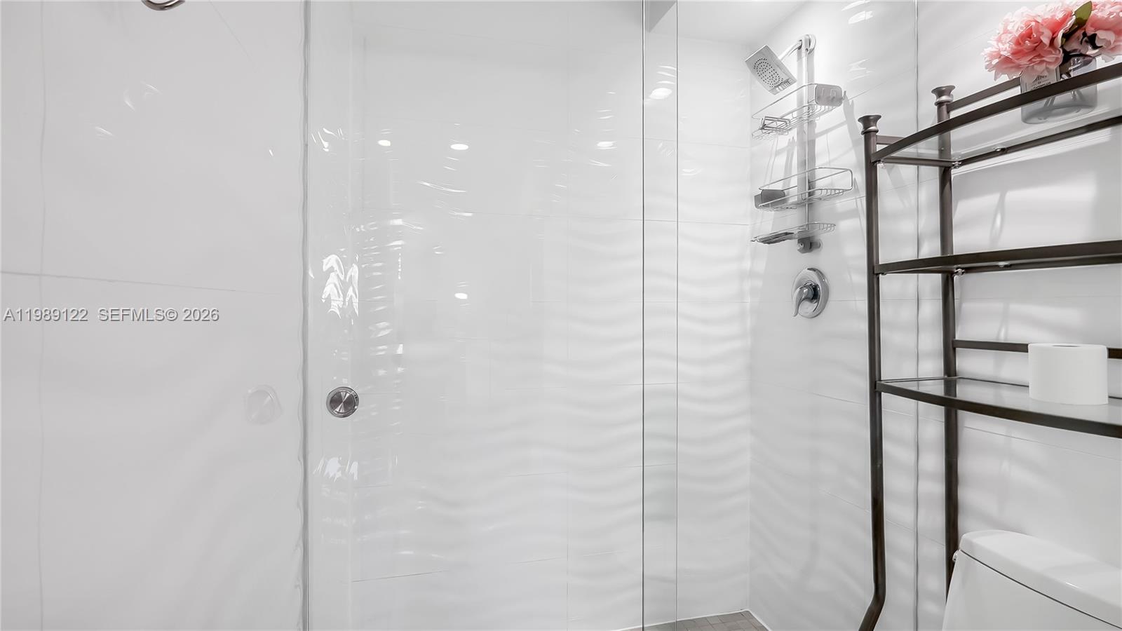 307 2 / 2 1350 sq. ft. $ 2026-04-20 0 Photo