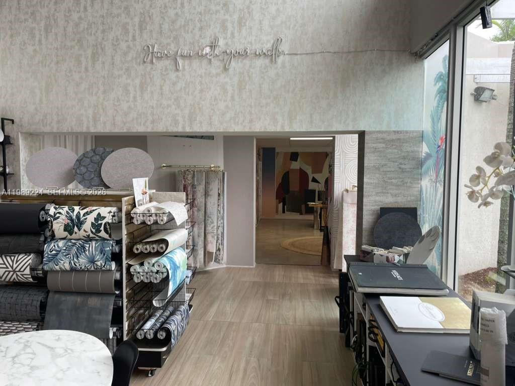   /   sq. ft. $ 2026-03-25 0 foto