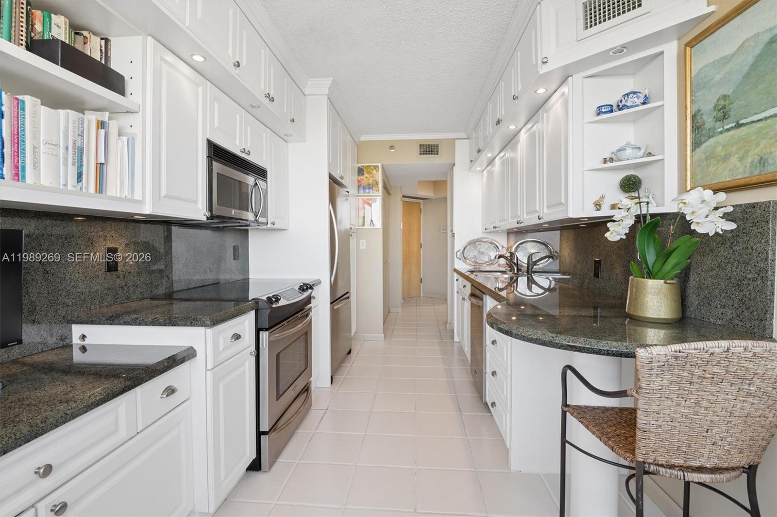 Photo of 20185 Country Club Dr  #1805, Aventura, Florida, 33180 - 
