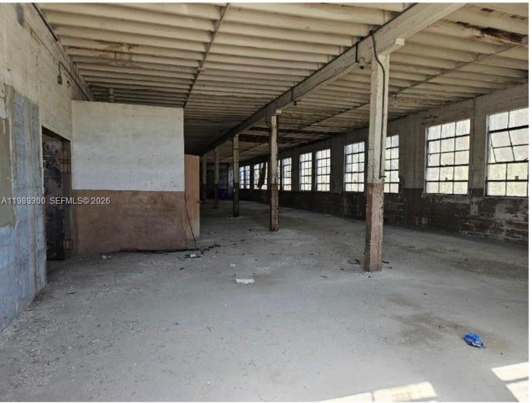   /   sq. ft. $ 2026-03-25 0 foto