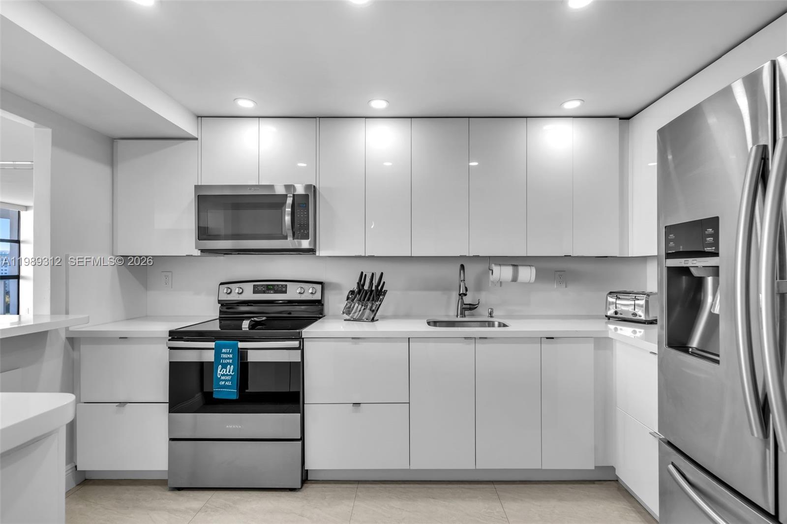 Photo of 3731 Country Club Dr #1427, Aventura, Florida, 33180 -