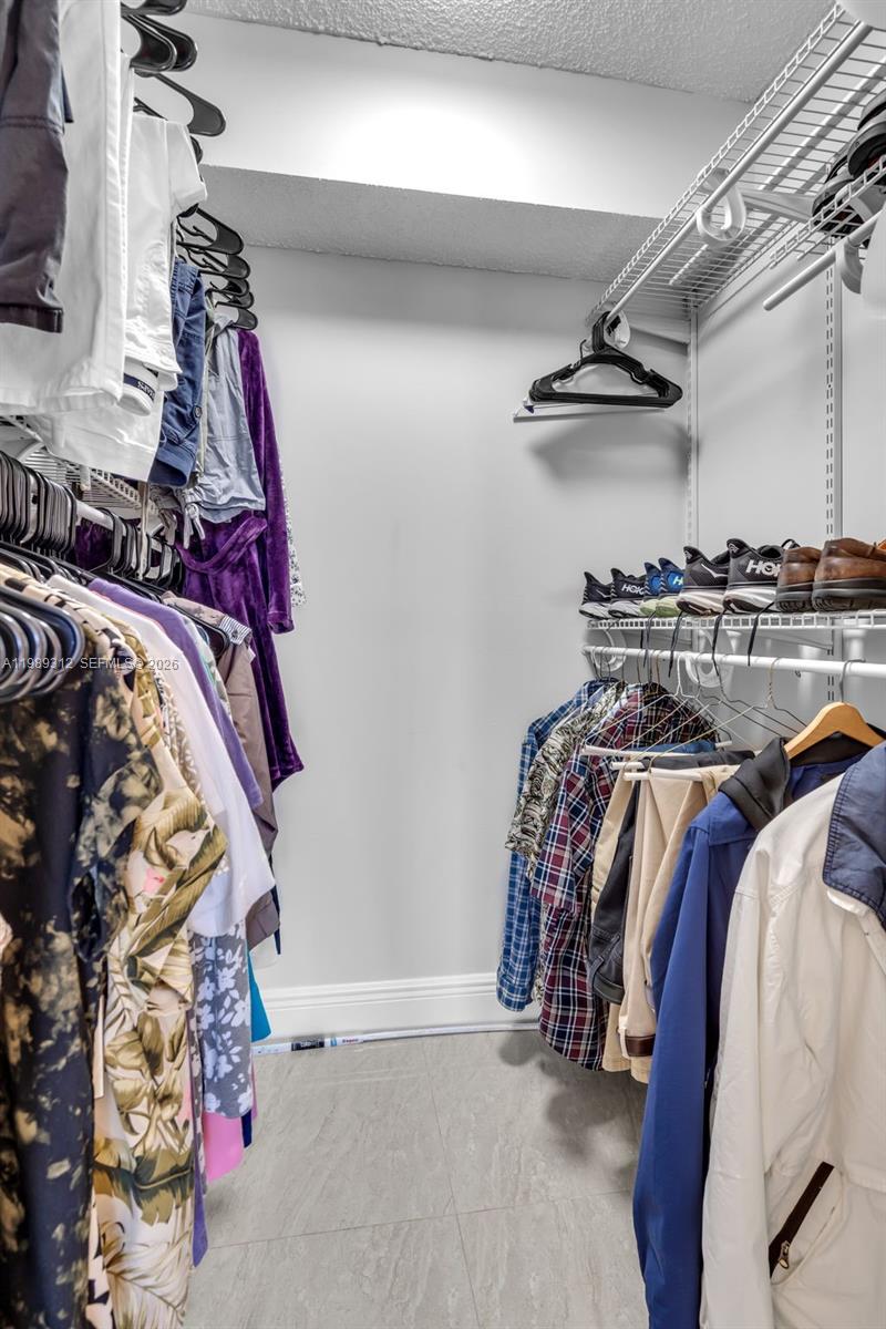 Photo of 3731 Country Club Dr #1427, Aventura, Florida, 33180 -