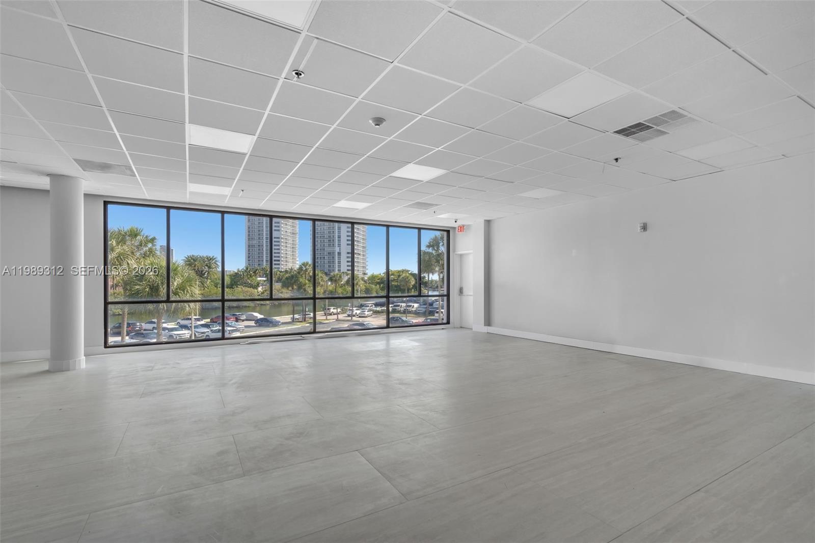 Photo of 3731 Country Club Dr #1427, Aventura, Florida, 33180 -