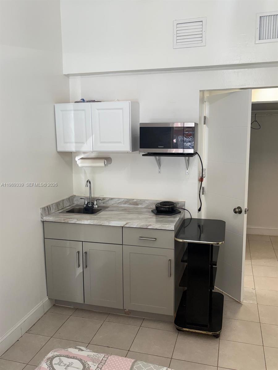   /  2132 кв.футов $ 2026-03-25 0 Фото