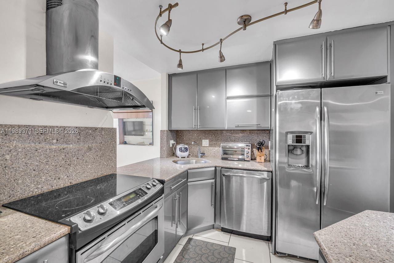 Photo of 1825 Ocean Dr  #407, Hallandale Beach, Florida, 33009 - 