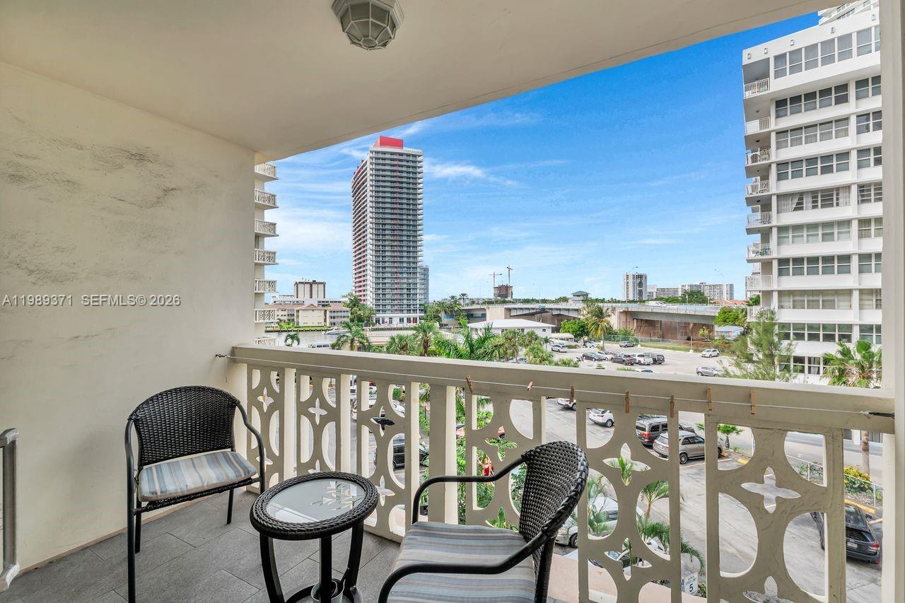 Photo of 1825 Ocean Dr  #407, Hallandale Beach, Florida, 33009 - 