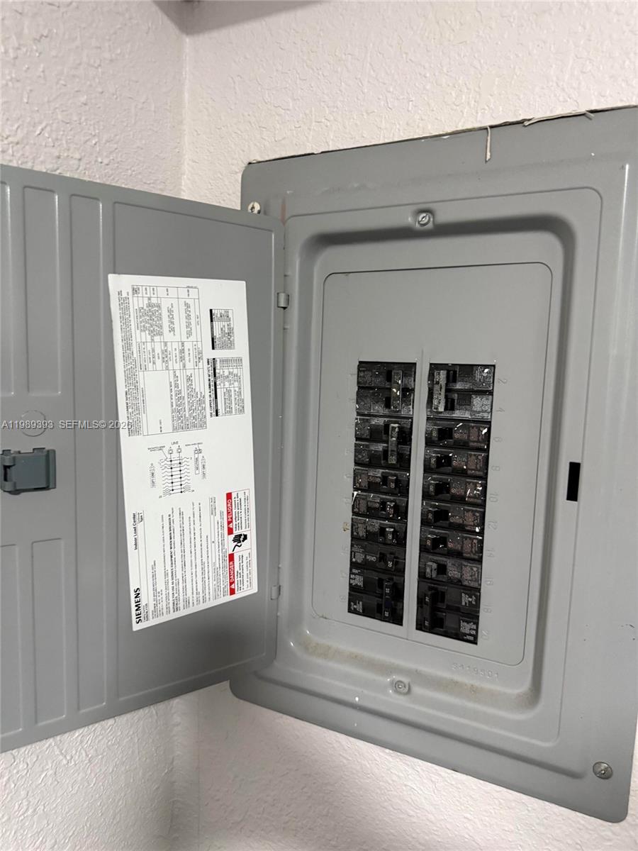   /  1202 sq. ft. $ 2026-03-25 0 foto