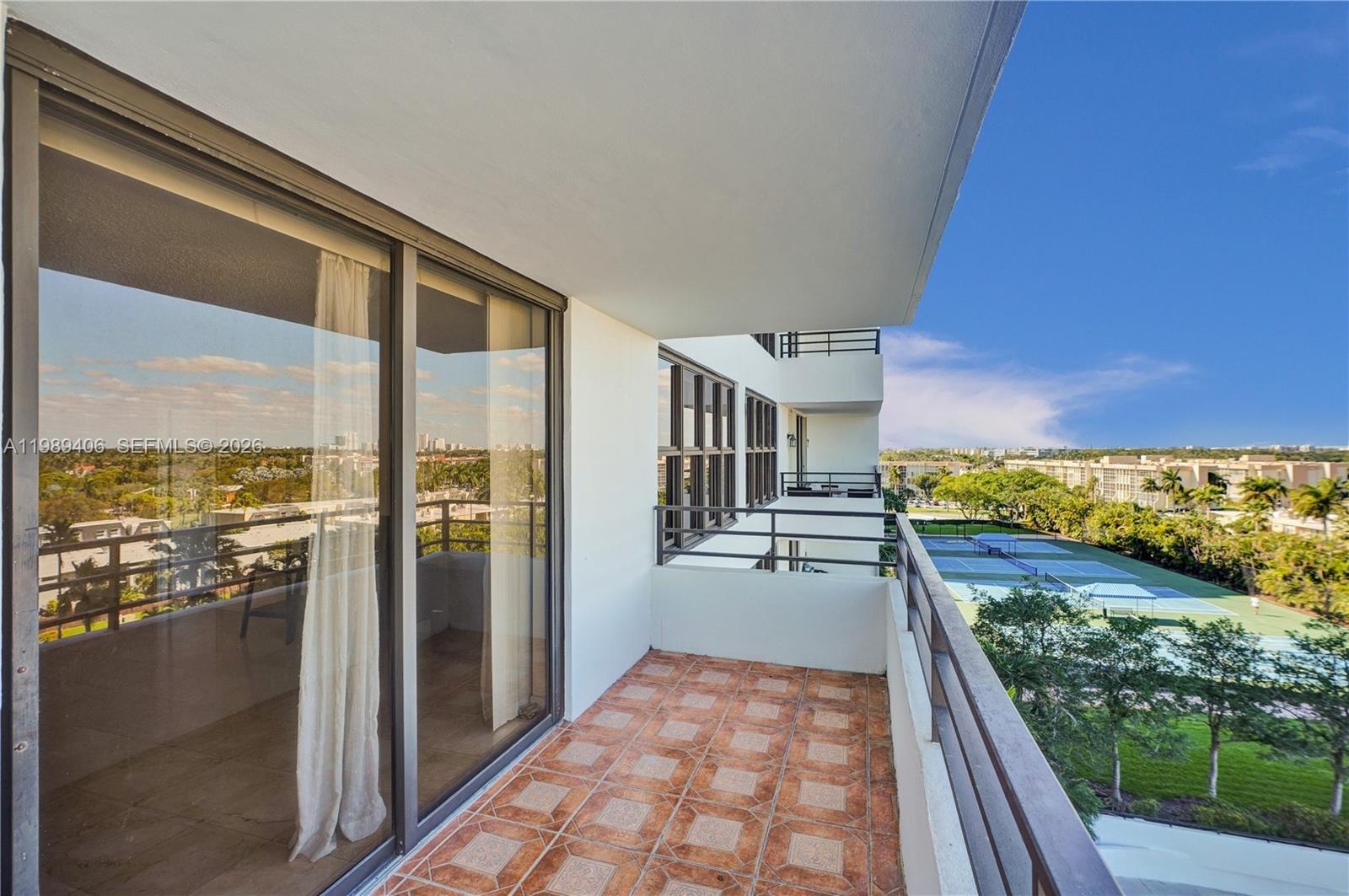 Photo of 2500 Parkview Dr #808, Hallandale Beach, Florida, 33009 -