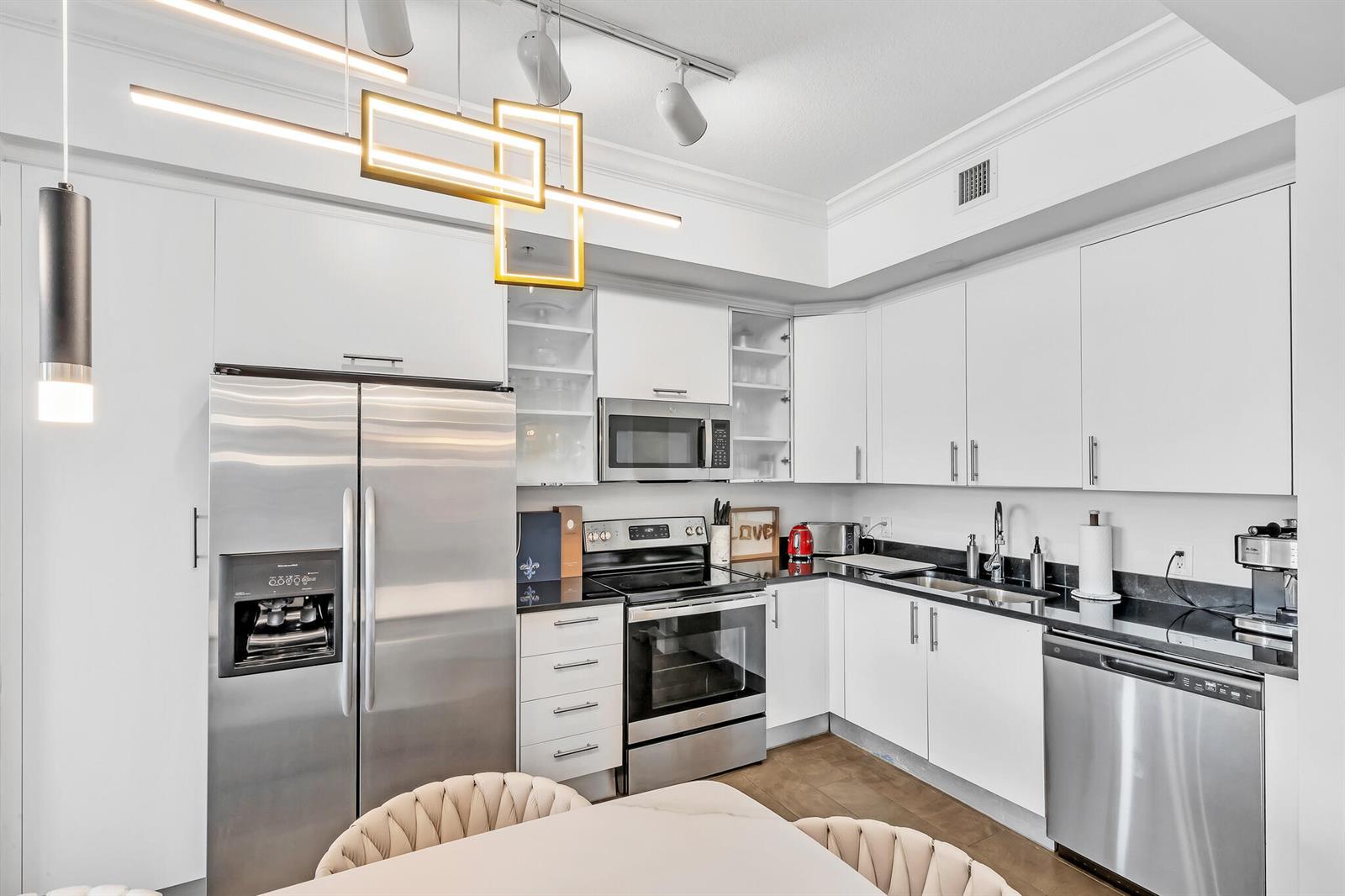 Photo of 1945 Ocean #1803, Hallandale Beach, Florida, 33009 - 13 Kitchen (3)