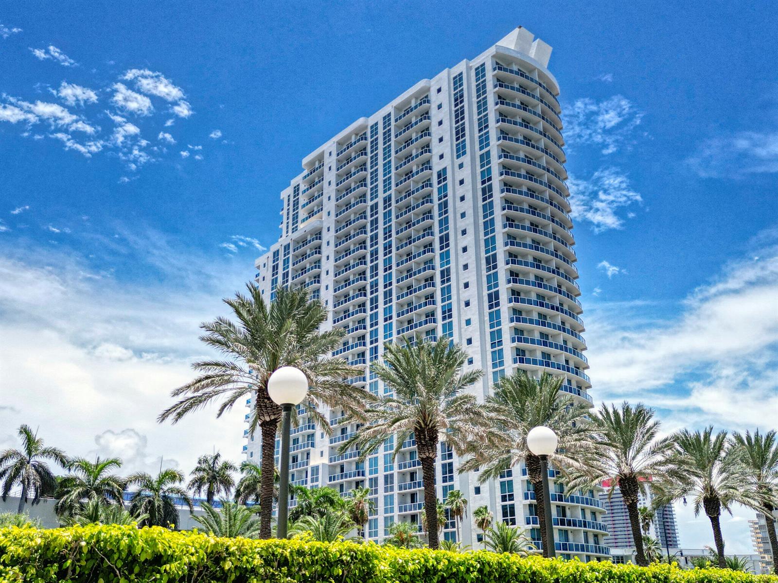 Photo of 1945 Ocean #1803, Hallandale Beach, Florida, 33009 - 1 Aerial Views (1)