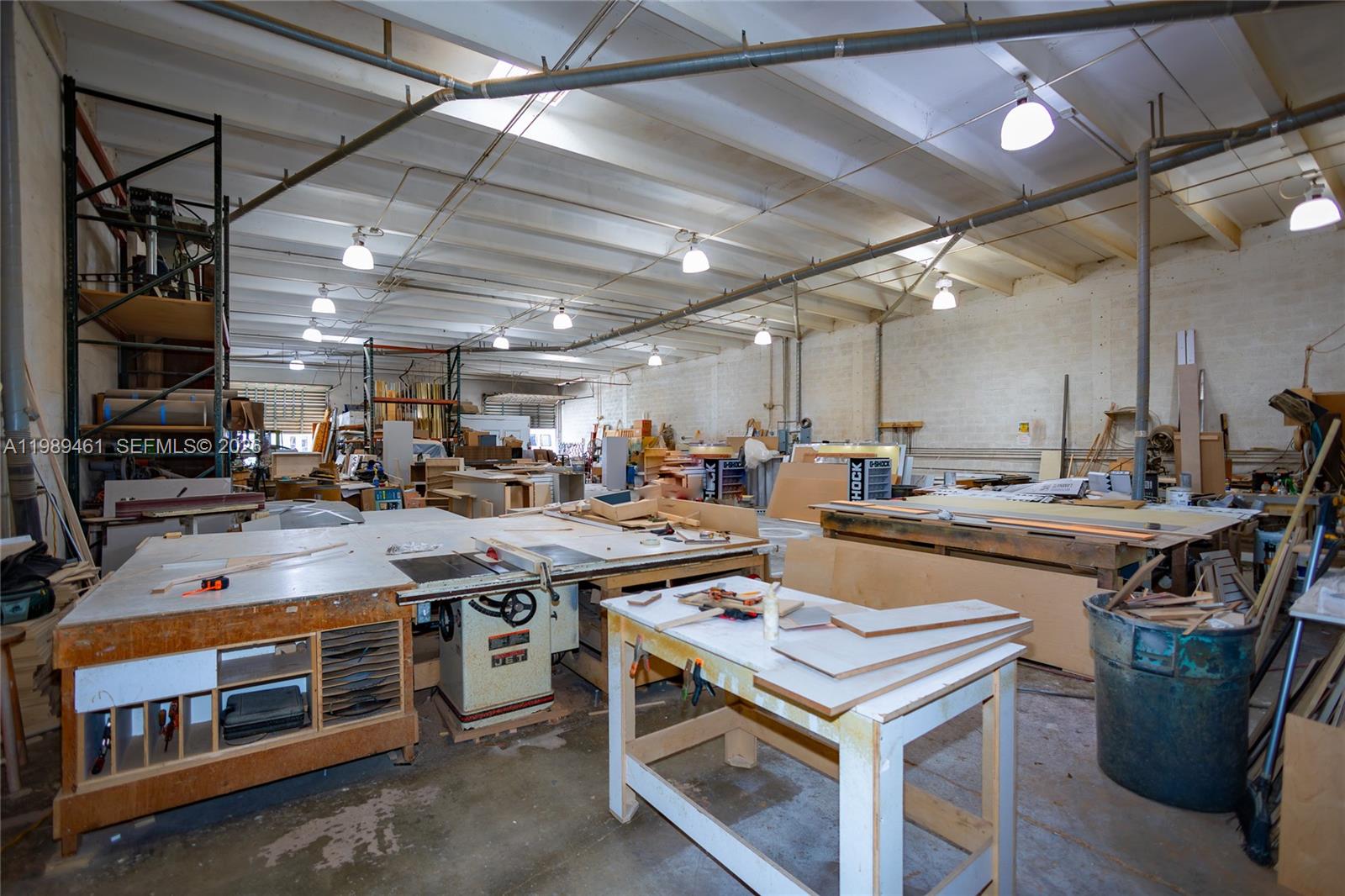 7313  /   sq. ft. $ 2026-03-25 0 Photo