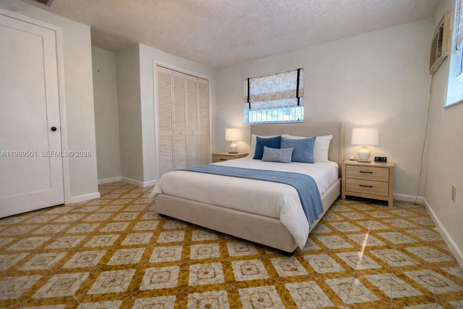   /  3282 sq. ft. $ 2026-03-25 0 Photo