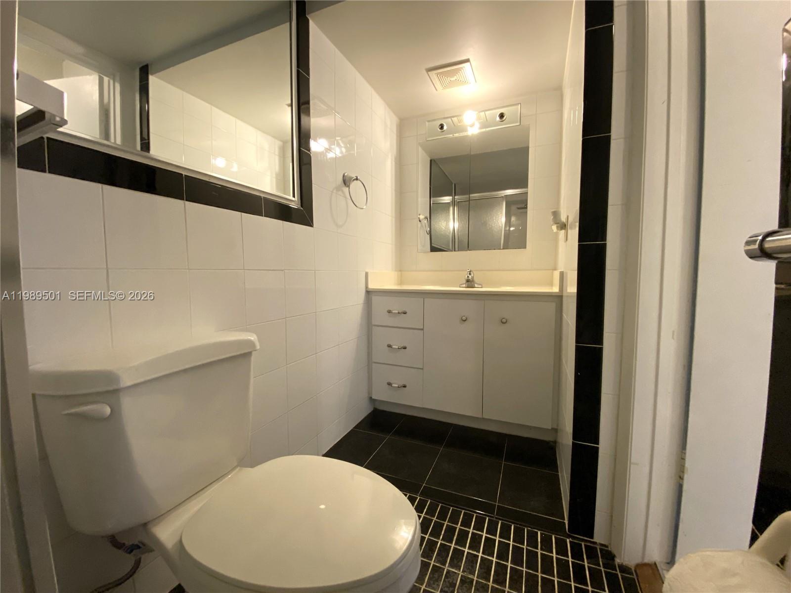   /  3282 sq. ft. $ 2026-03-25 0 Photo