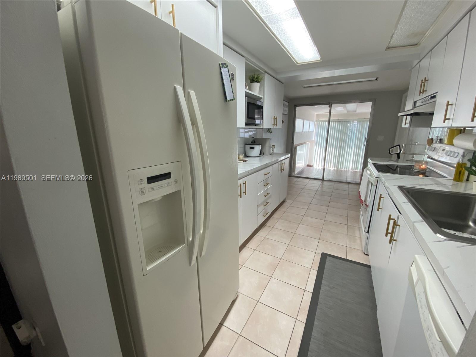   /  3282 sq. ft. $ 2026-03-25 0 Photo