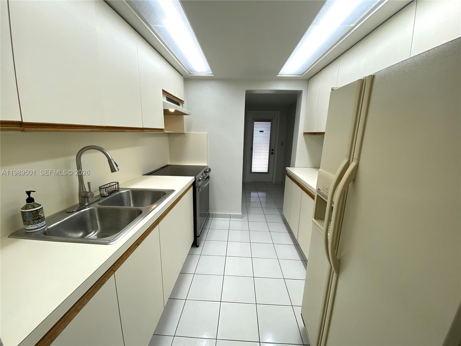   /  3282 sq. ft. $ 2026-03-25 0 Photo