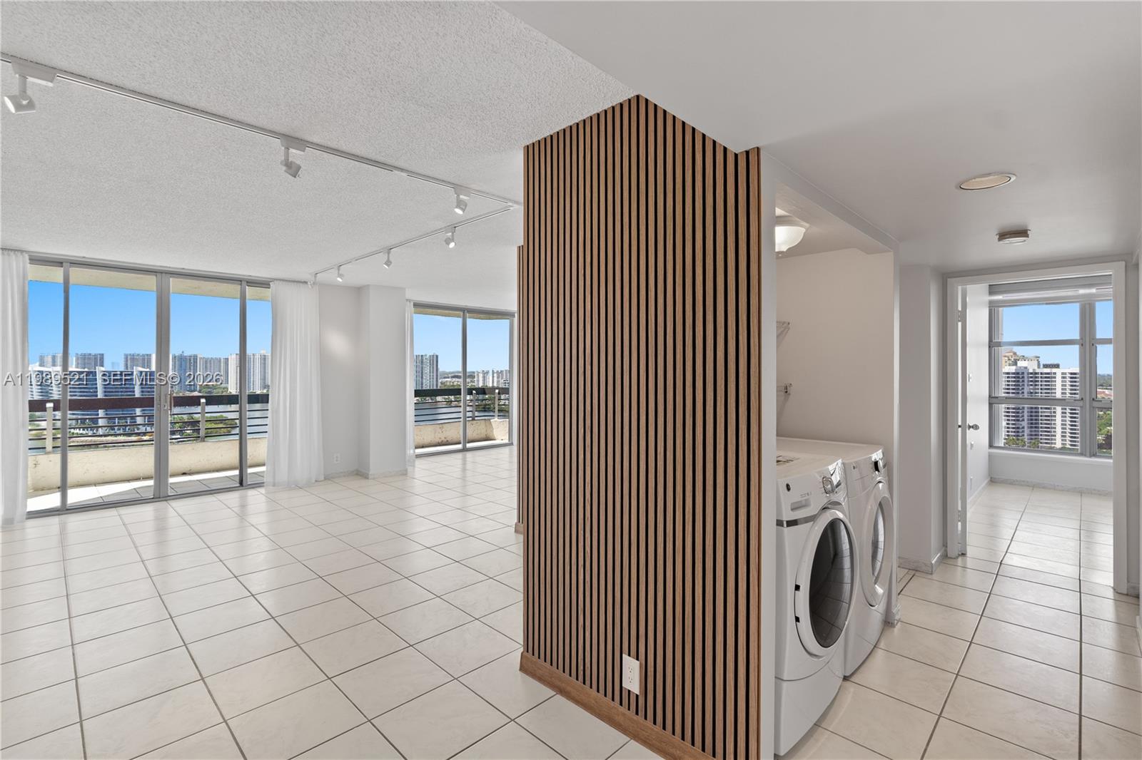 Photo of 19101 36th Ct  #2405, Aventura, Florida, 33180 - 