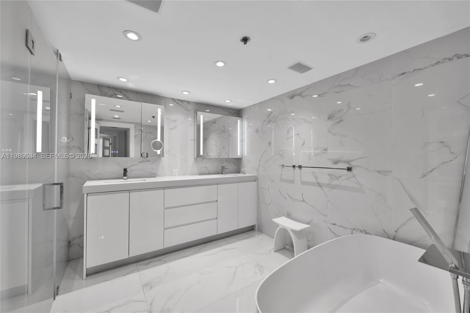 Photo of 10175 Collins Ave #806, Bal Harbour, Florida, 33154 - Master bathroom