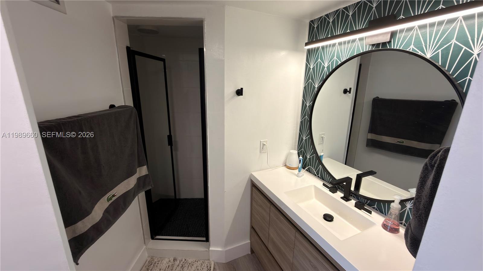 325E 2 / 2 1140 sq. ft. $ 2026-03-25 0 foto