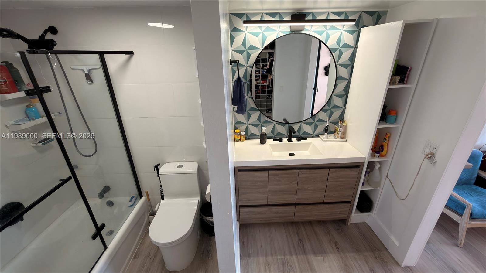 325E 2 / 2 1140 sq. ft. $ 2026-03-25 0 foto