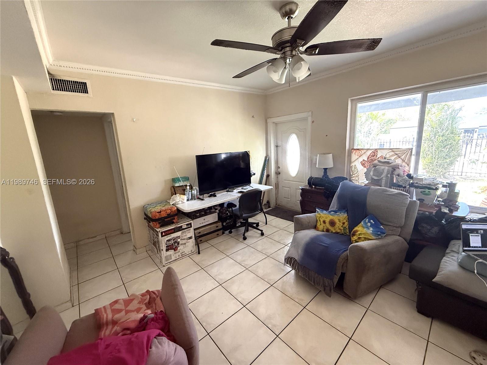   /  2512 кв.футов $ 2026-04-13 0 Фото