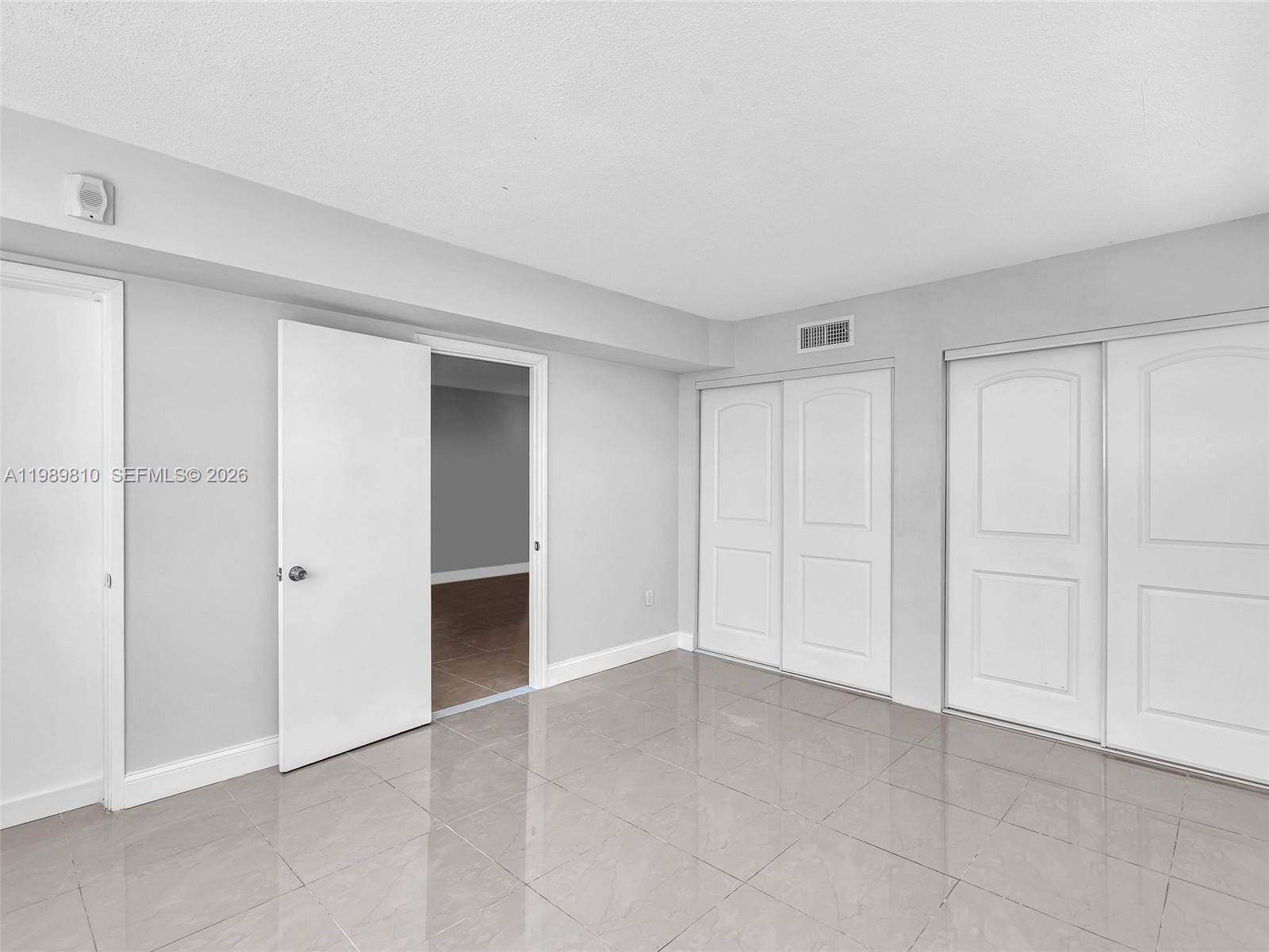 See details 500-1 2 / 2 1062 sq. ft. $ 2026-03-26 0 Photo