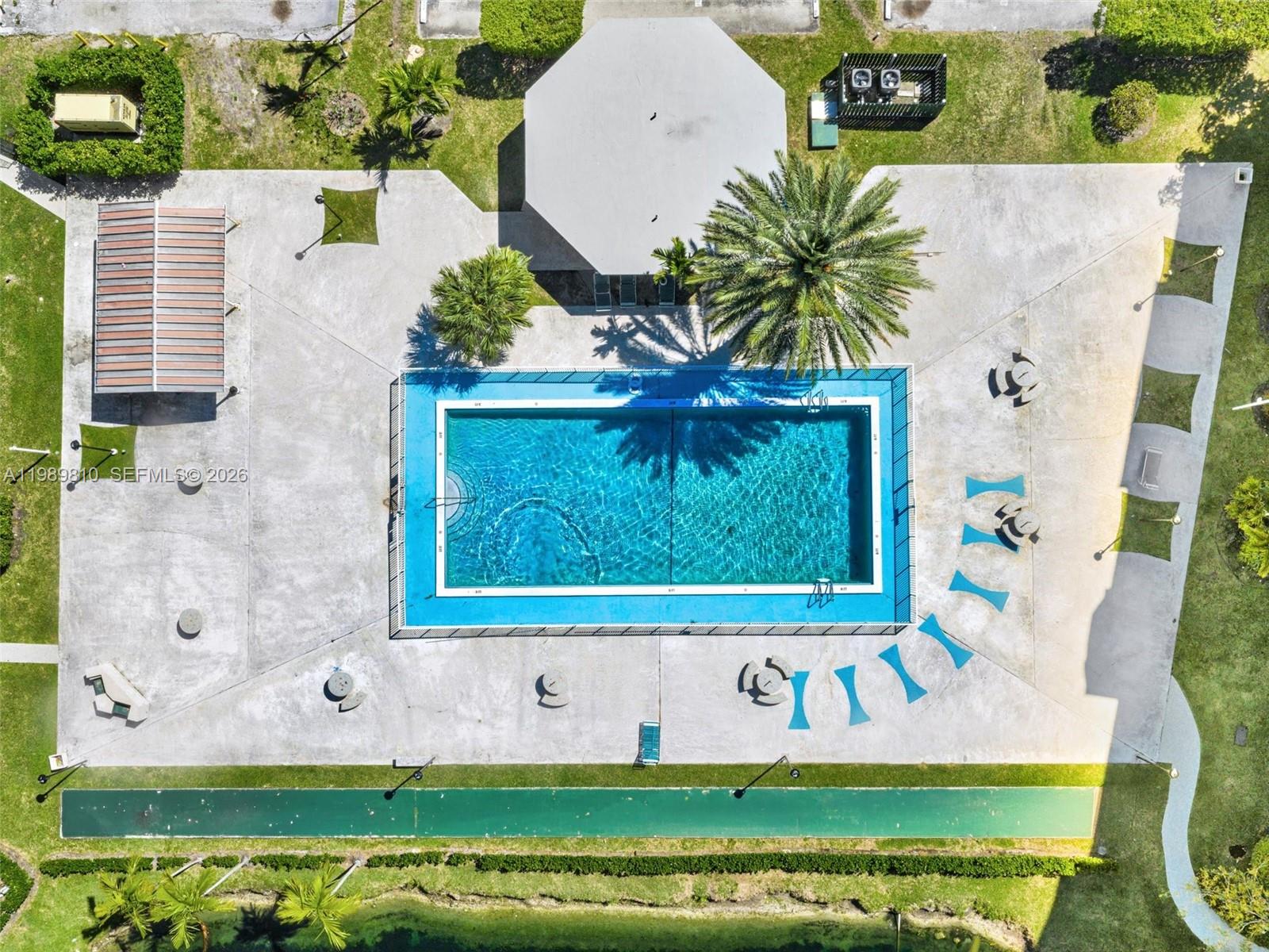 See details 500-1 2 / 2 1062 sq. ft. $ 2026-03-26 0 Photo