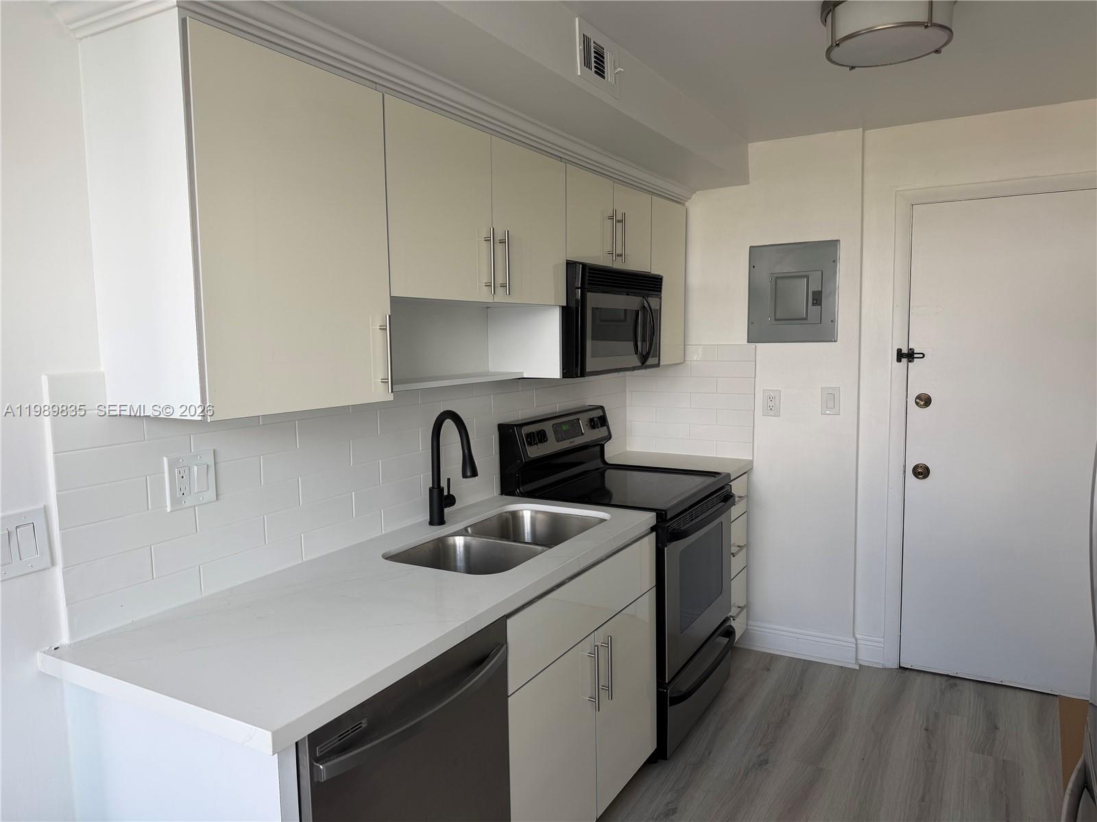 Photo of 3161 Ocean Dr  #1201, Hallandale Beach, Florida, 33009 - 