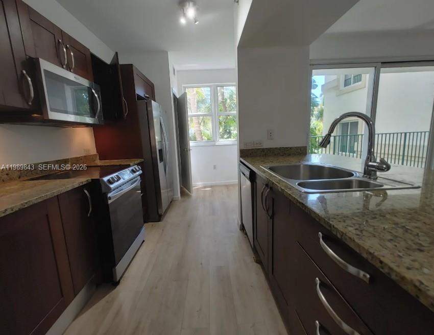 Photo of 20000 Country Club Dr  #201, Aventura, Florida, 33180 - 