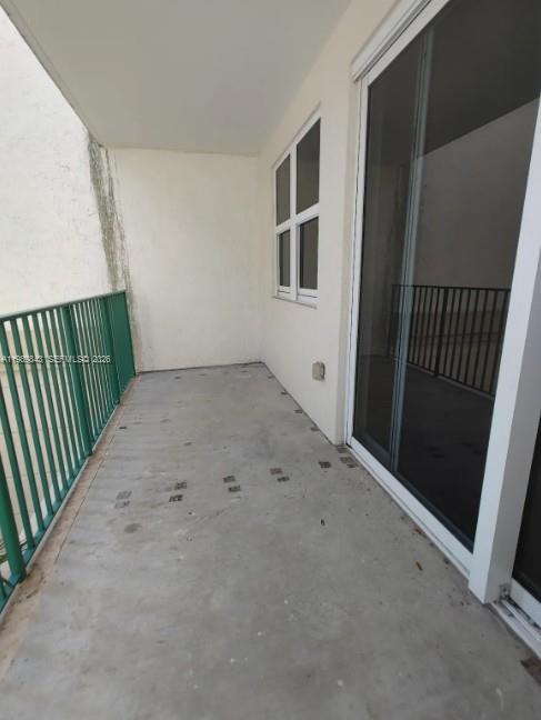 Photo of 20000 Country Club Dr  #201, Aventura, Florida, 33180 - 