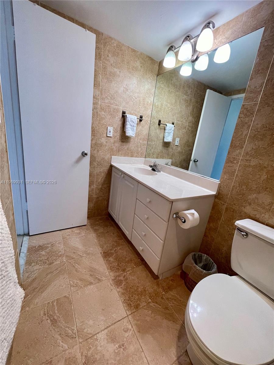 Photo of 19390 Collins Ave #1405, Sunny Isles Beach, Florida, 33160 -
